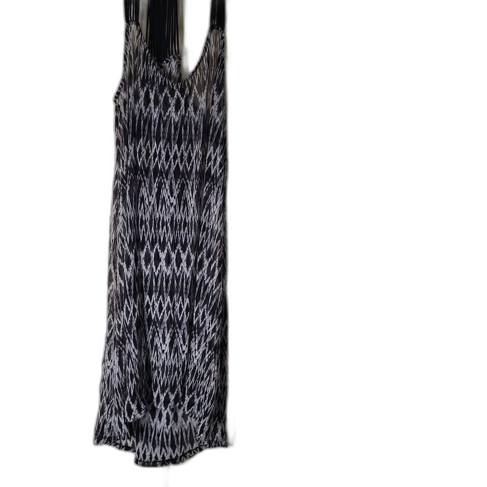 Profile By Gottex Black and White Mesh Swim Coverup